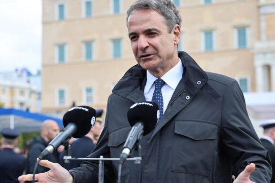 Τον «ψήνουν» για πρόωρες κάλπες